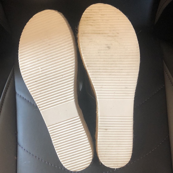 Steve Madden 8.5 black sandals, worn once - Picture 3 of 5